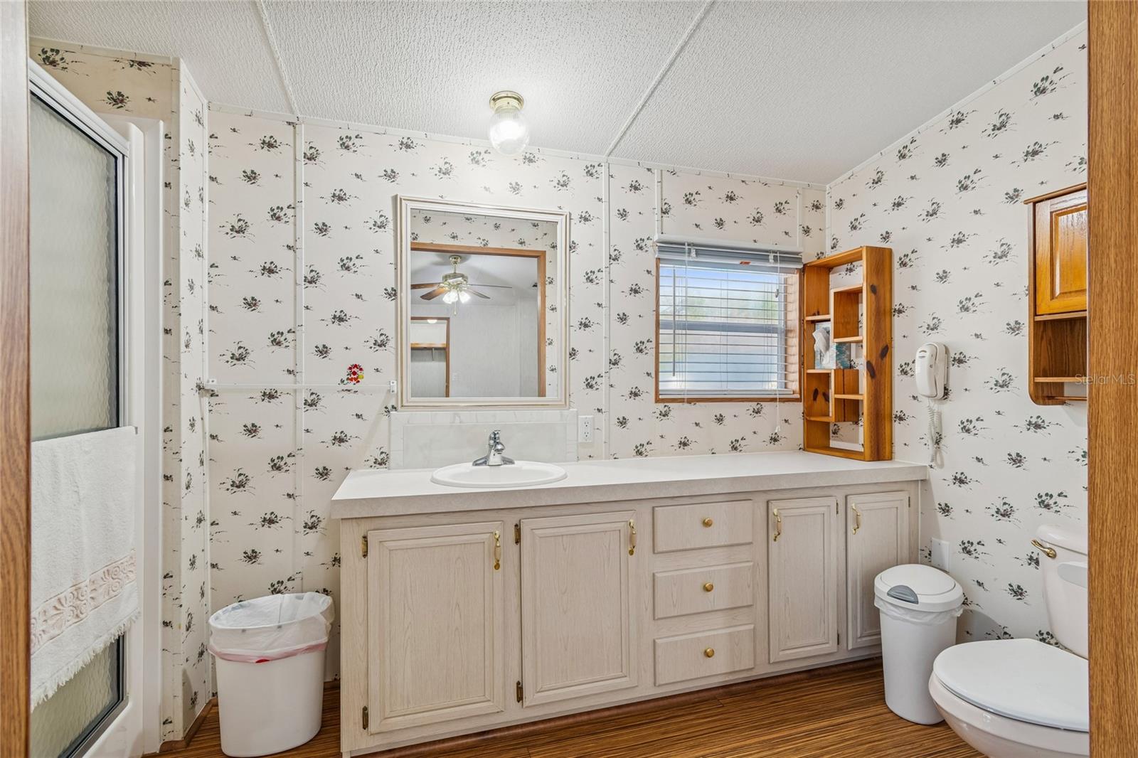 Image 9 of 27 For 10654 Holgate Street