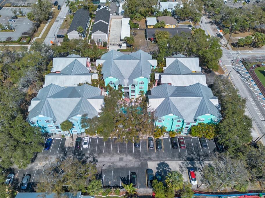 Image 26 of 33 For 3002 Cleveland Street D11