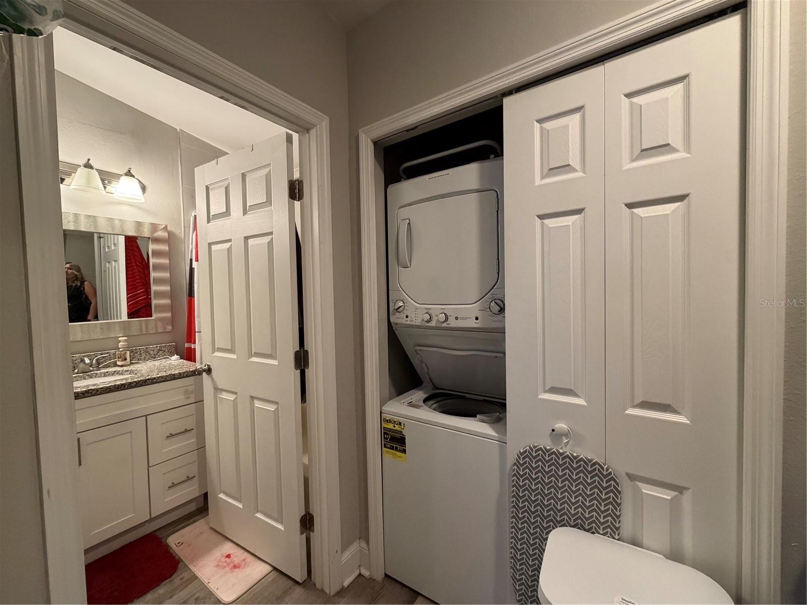 Image 9 of 12 For 2341 Walnut Street