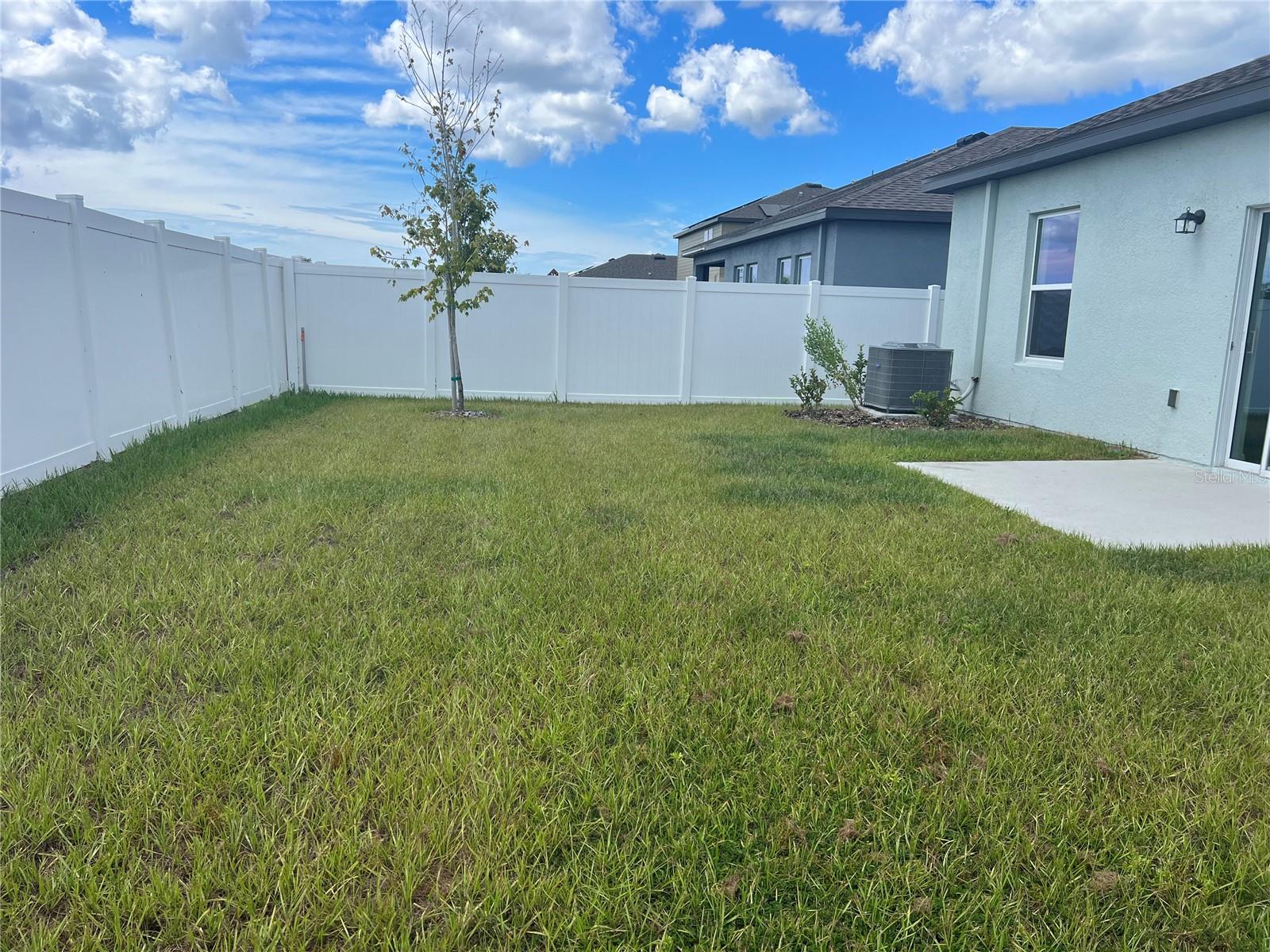 Image 18 of 19 For 2307 Harris Hawk Avenue