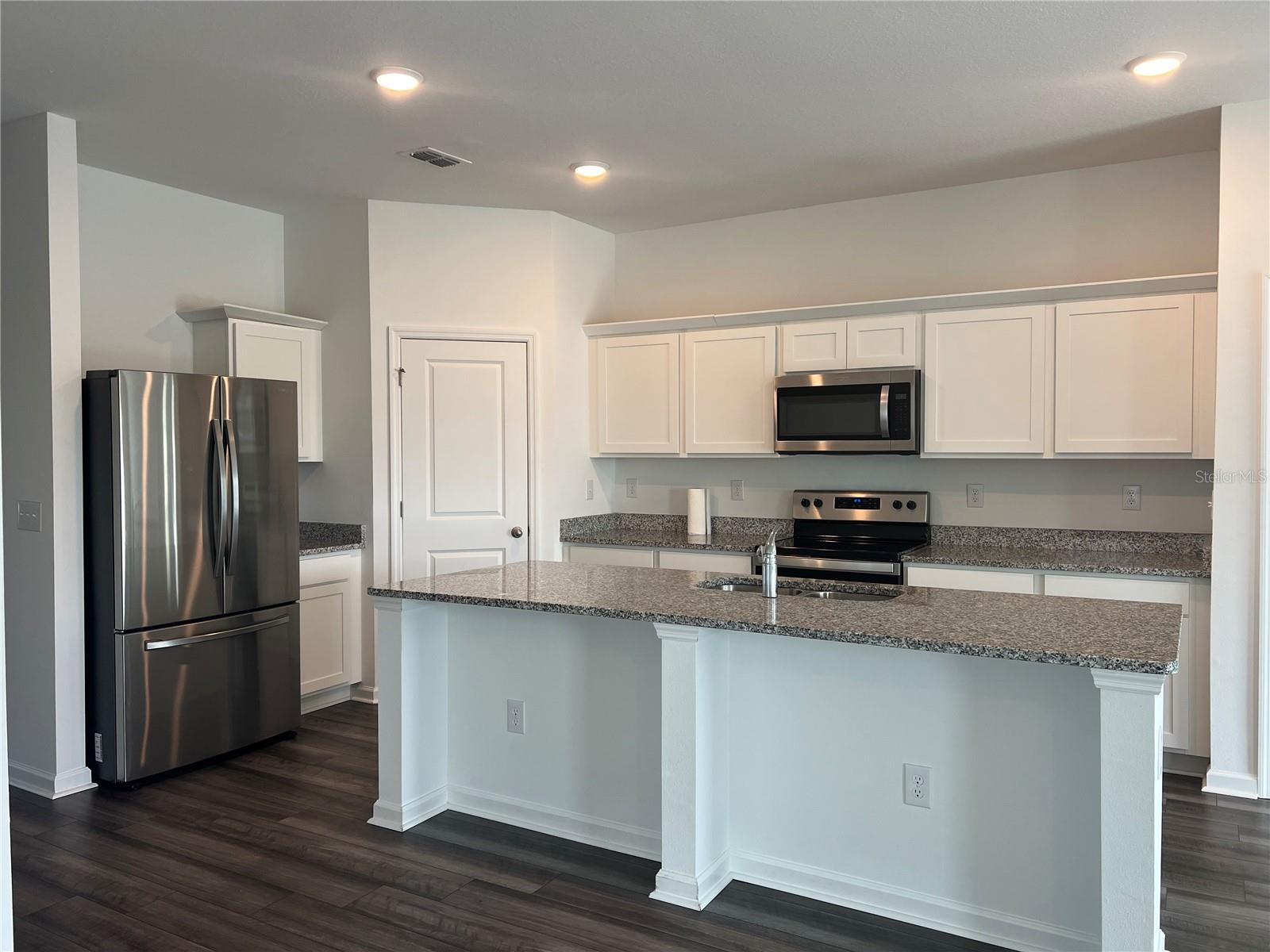 Image 3 of 19 For 2307 Harris Hawk Avenue