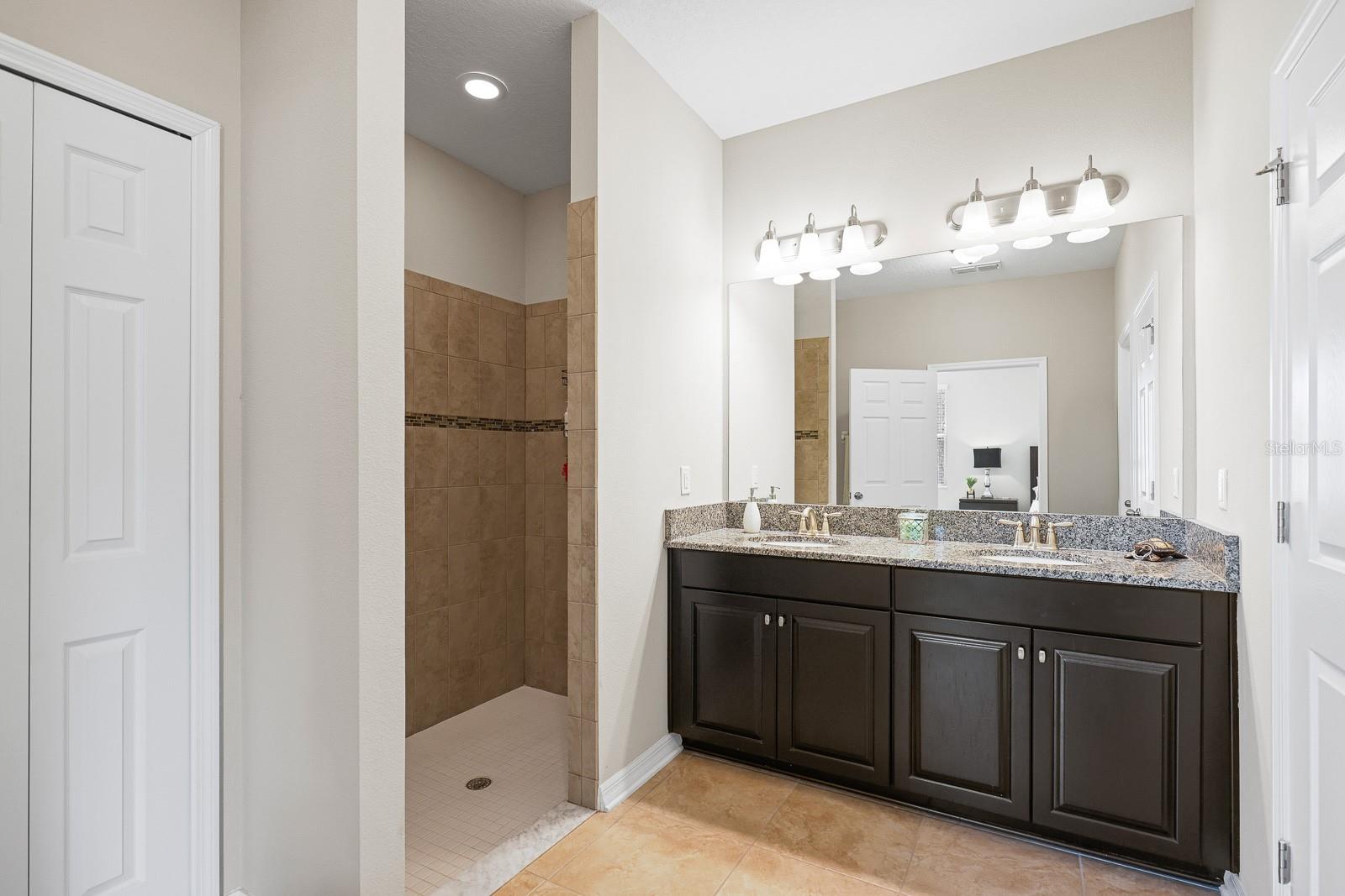 Image 21 of 33 For 11421 Amapola Bloom Court