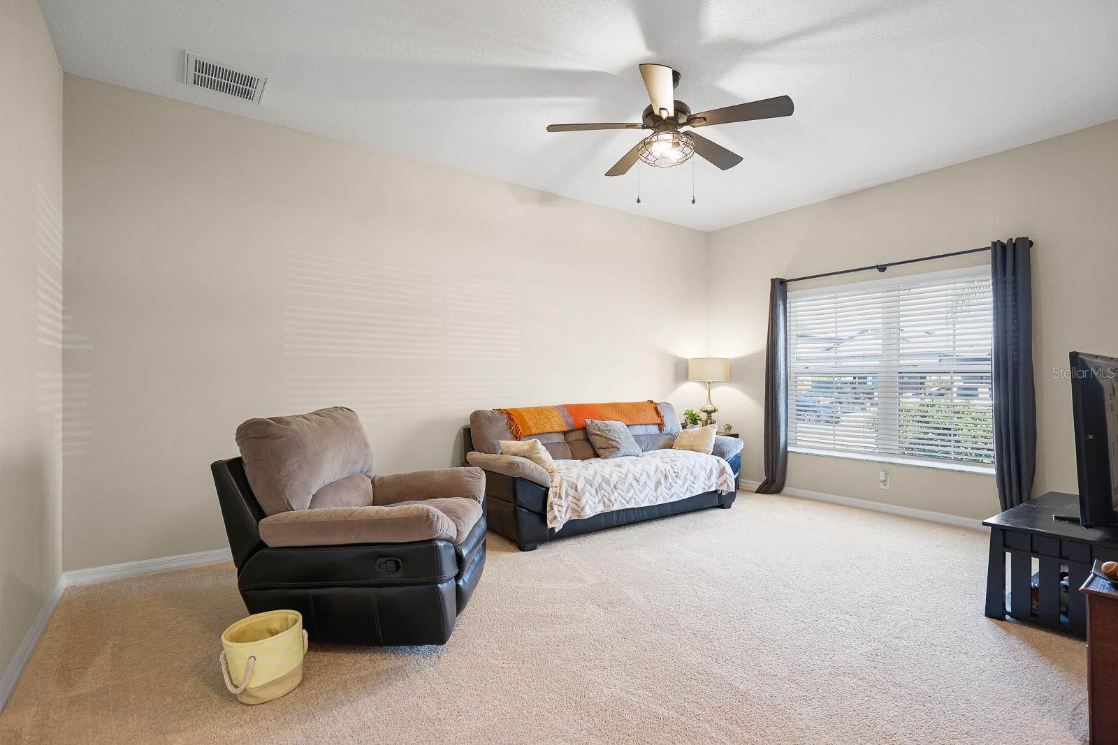 Image 5 of 33 For 11421 Amapola Bloom Court