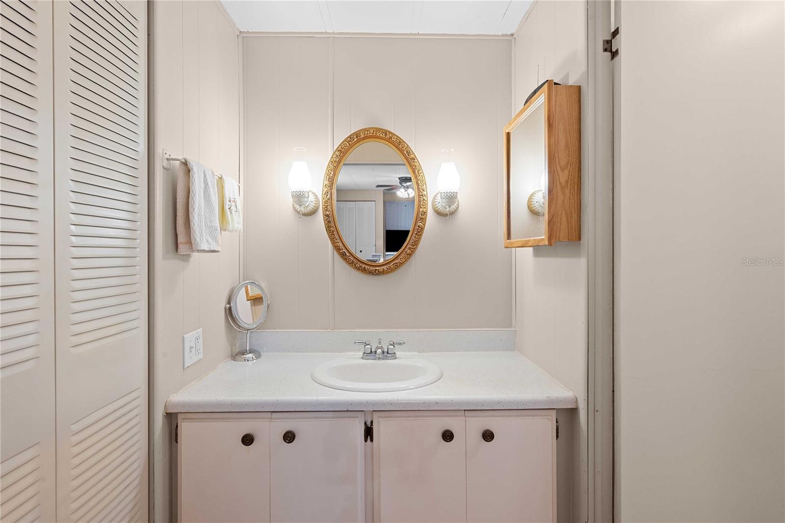 Image 14 of 56 For 37100 8th Avenue