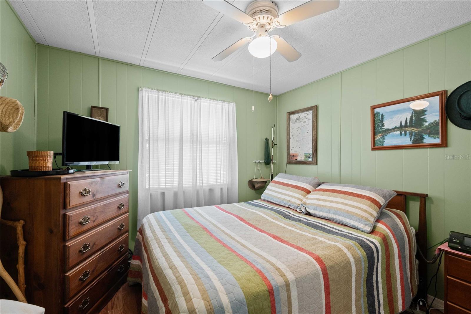 Image 16 of 56 For 37100 8th Avenue