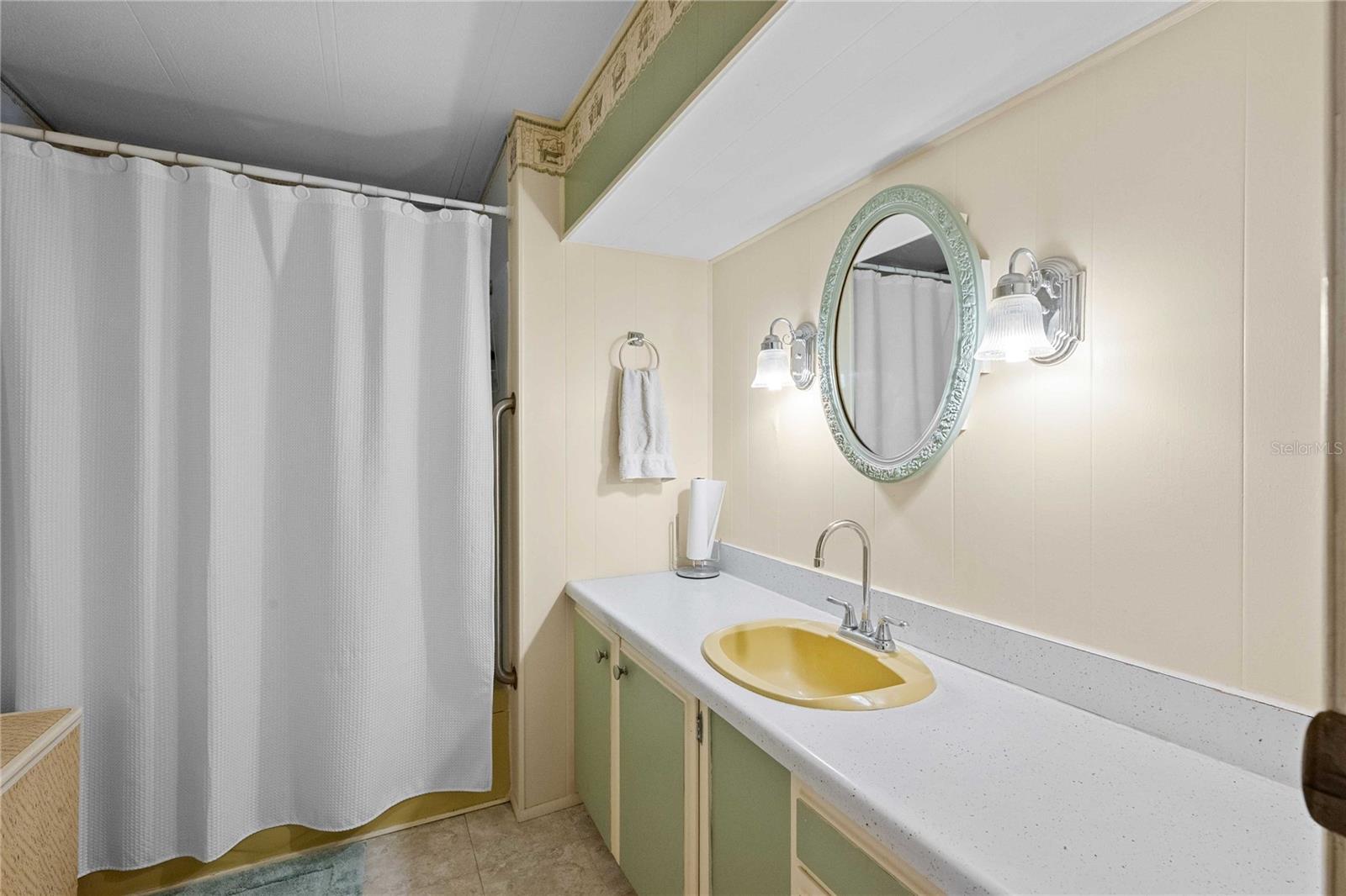 Image 17 of 56 For 37100 8th Avenue