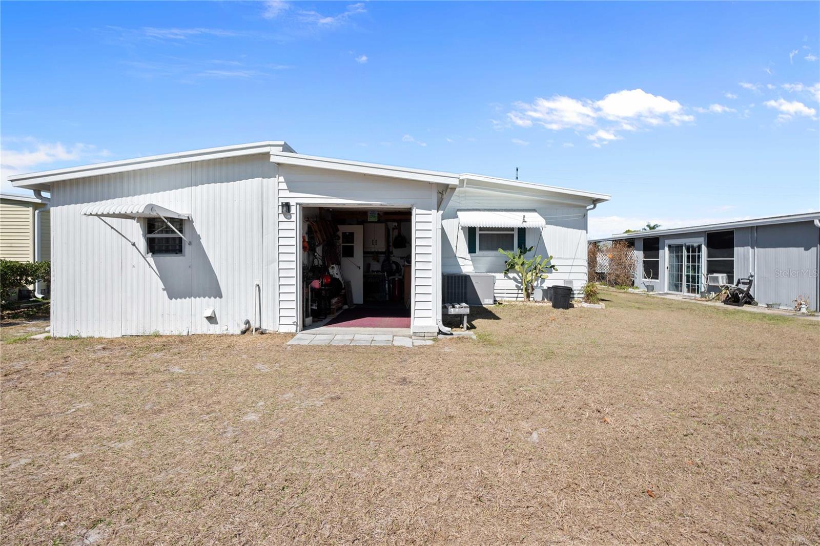 Image 24 of 56 For 37100 8th Avenue