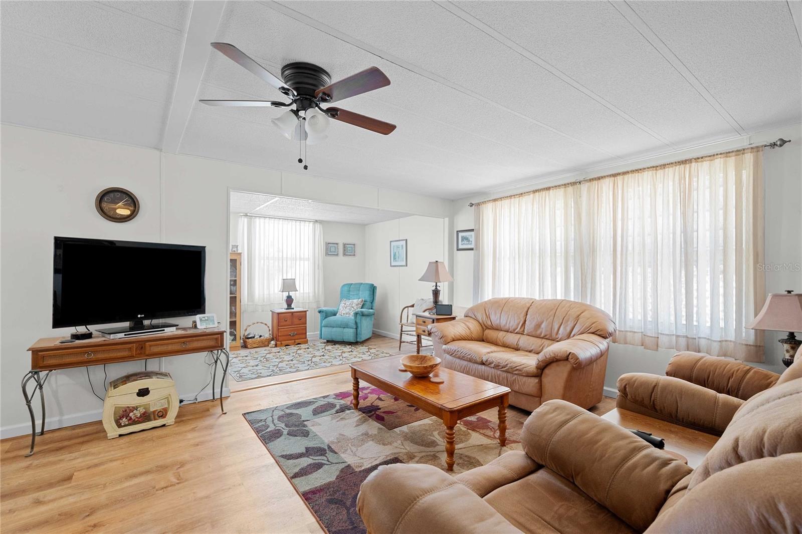 Image 7 of 56 For 37100 8th Avenue