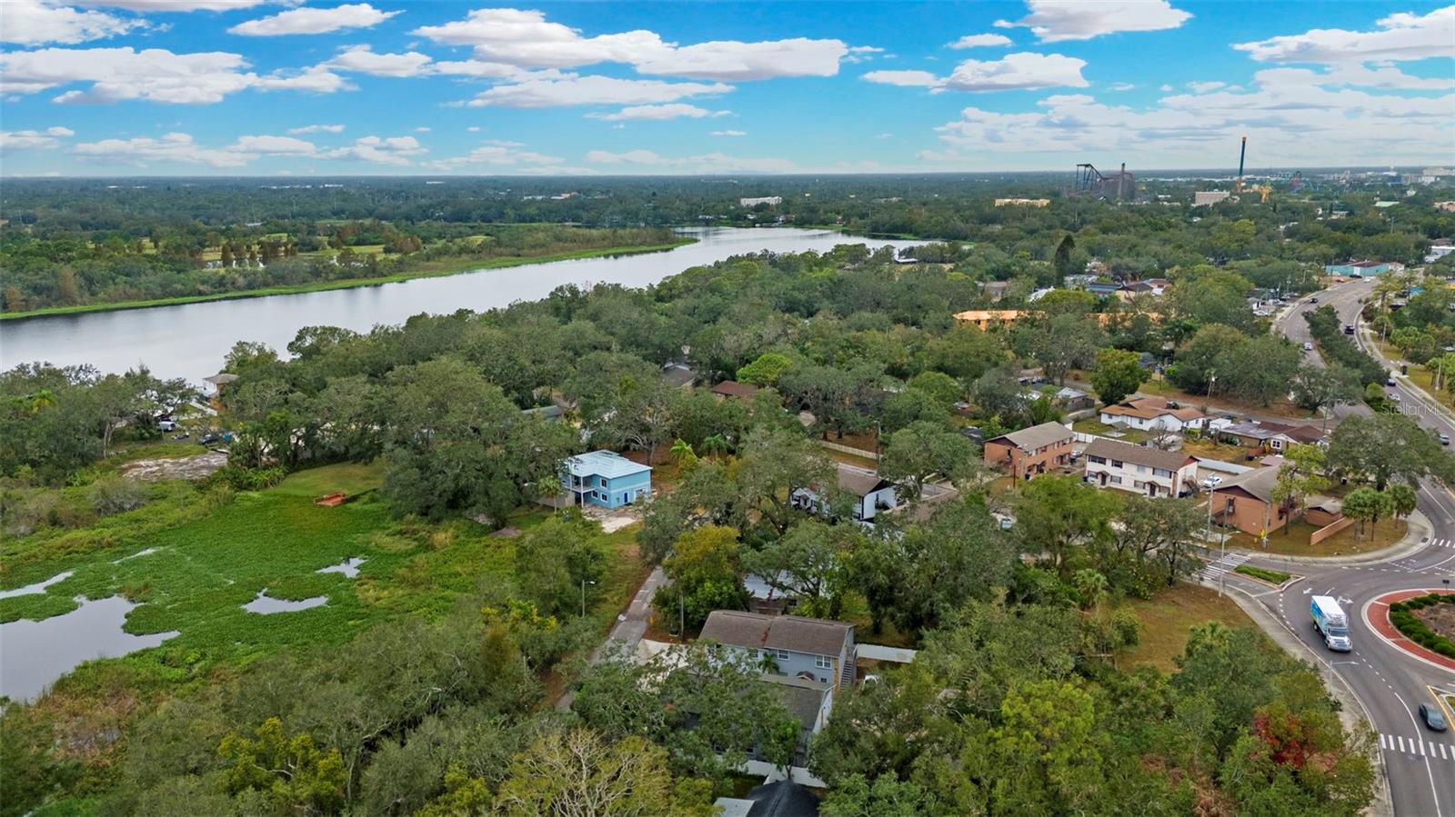 Image 23 of 25 For 7917 Lakeshore Drive