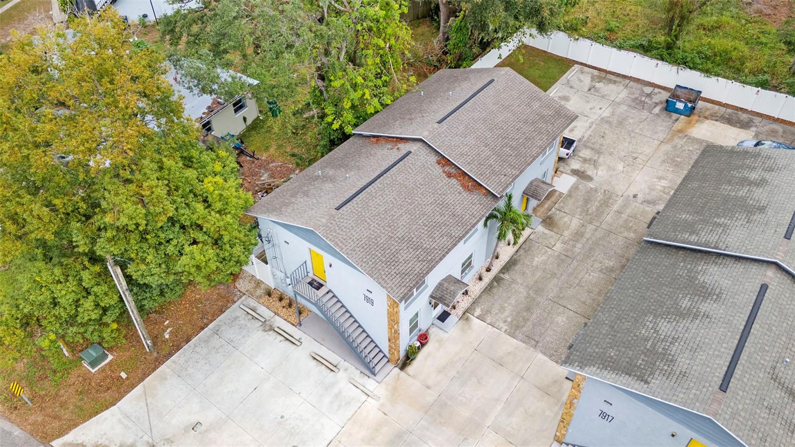 Image 25 of 25 For 7917 Lakeshore Drive