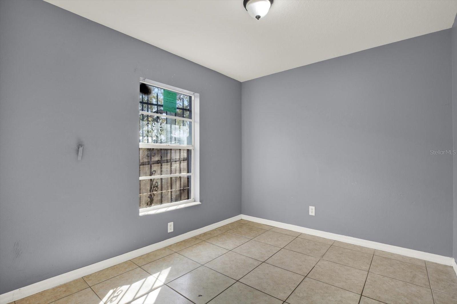 Listing photo id 2 for 3607 54th Street