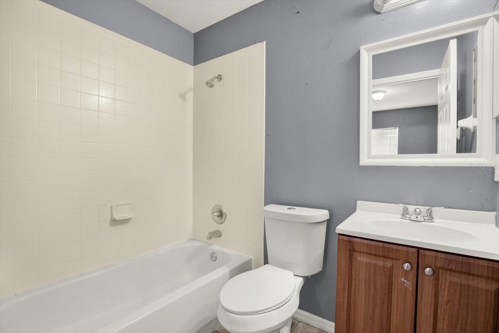 Listing photo id 5 for 3607 54th Street