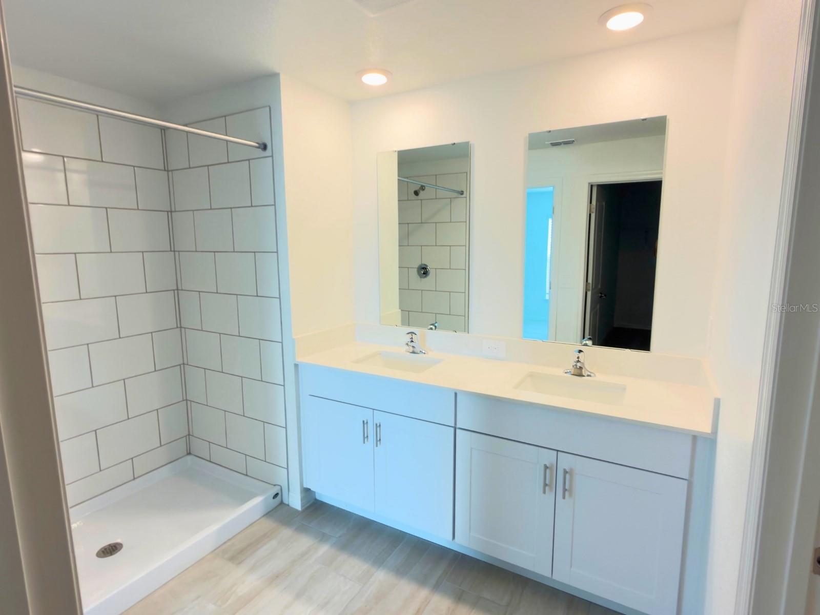 Image 18 of 36 For 2318 Allium Roseum Lane