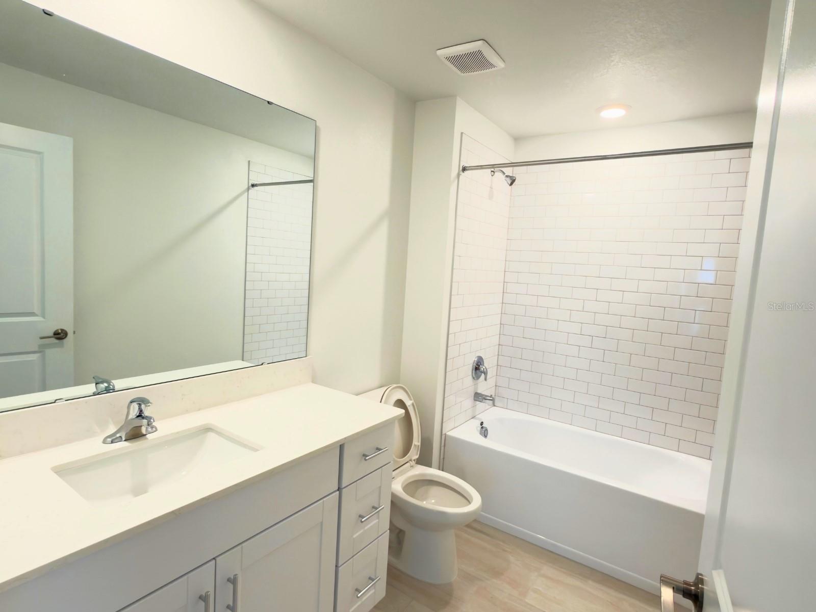 Image 21 of 36 For 2318 Allium Roseum Lane