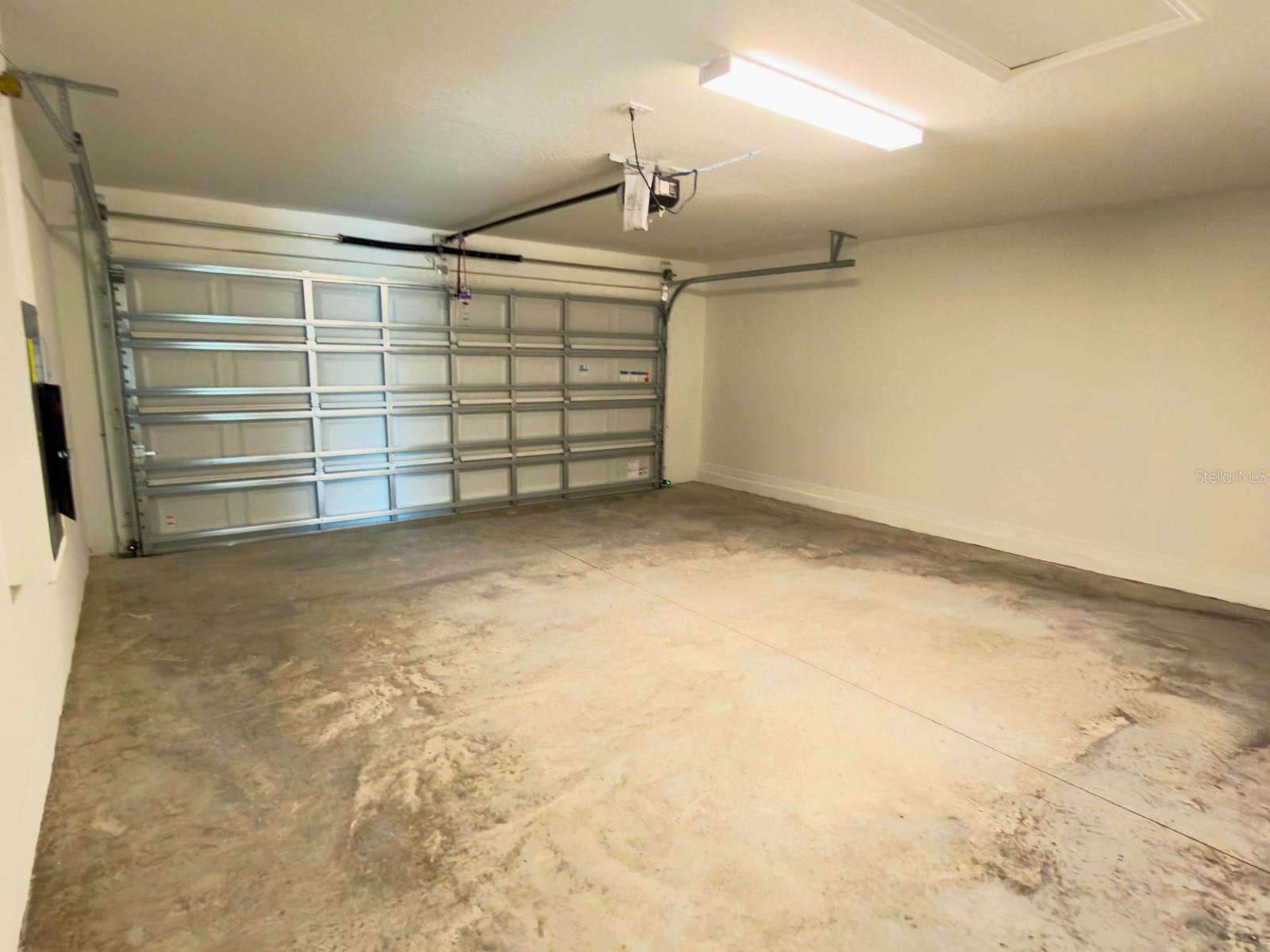 Image 36 of 36 For 2318 Allium Roseum Lane