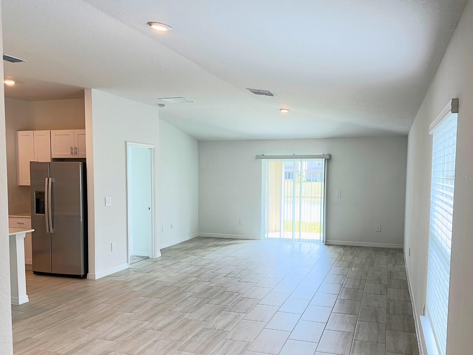 Image 5 of 36 For 2318 Allium Roseum Lane