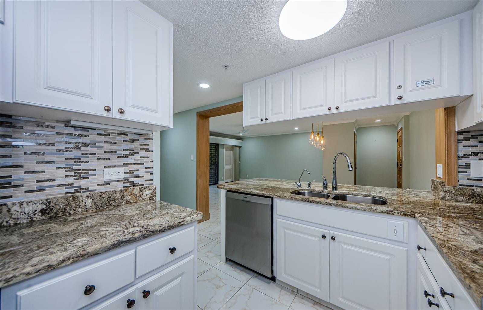 Image 16 of 99 For 36750 Us Highway 19 N 2177