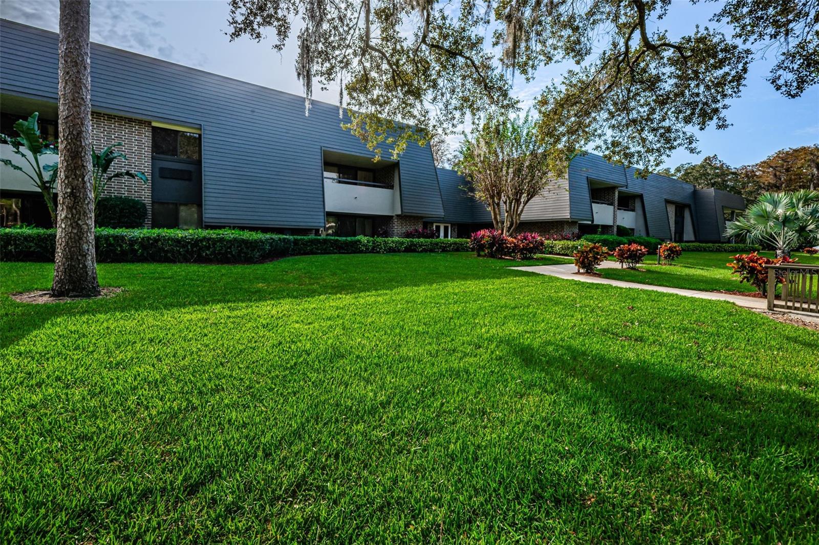 Image 40 of 99 For 36750 Us Highway 19 N 2177