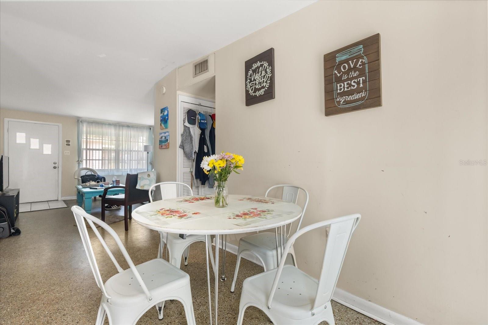 Image 13 of 40 For 1595 Howard Place A & B