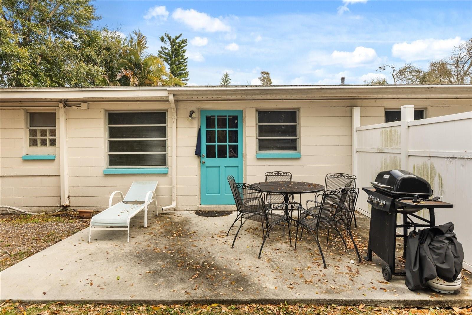 Image 34 of 40 For 1595 Howard Place A & B