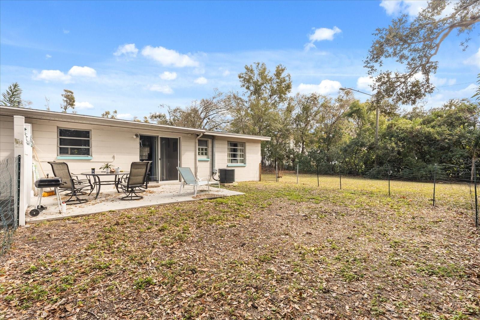 Image 38 of 40 For 1595 Howard Place A & B