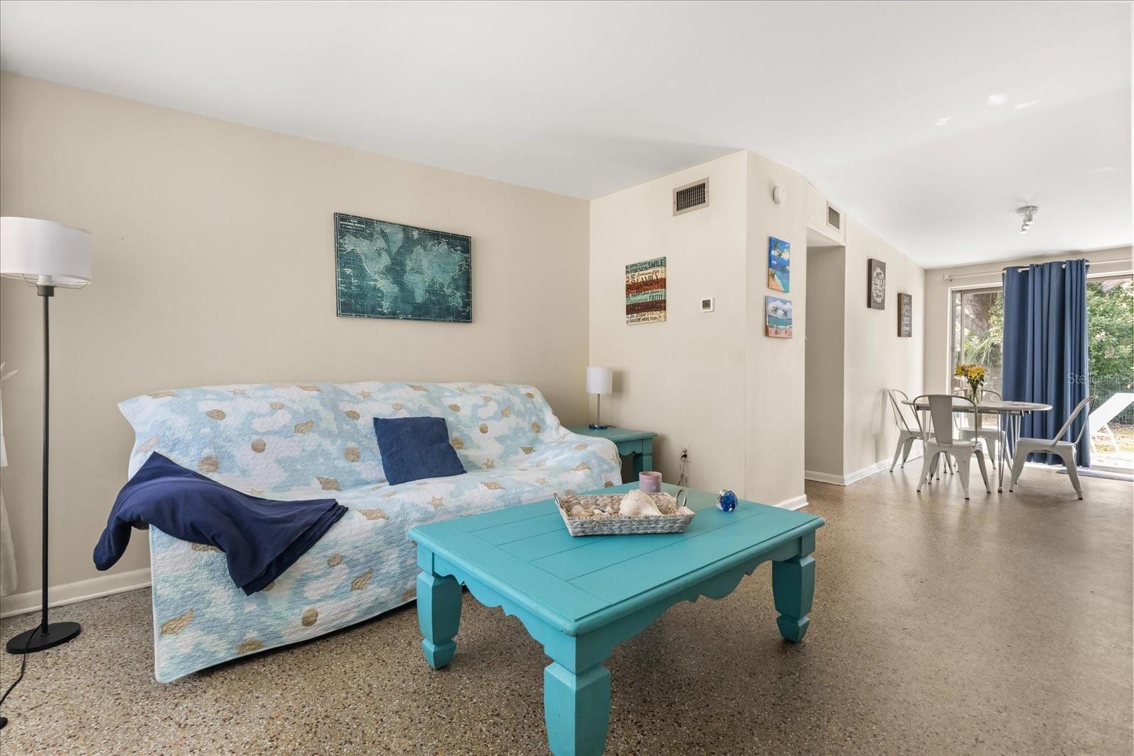 Image 7 of 40 For 1595 Howard Place A & B