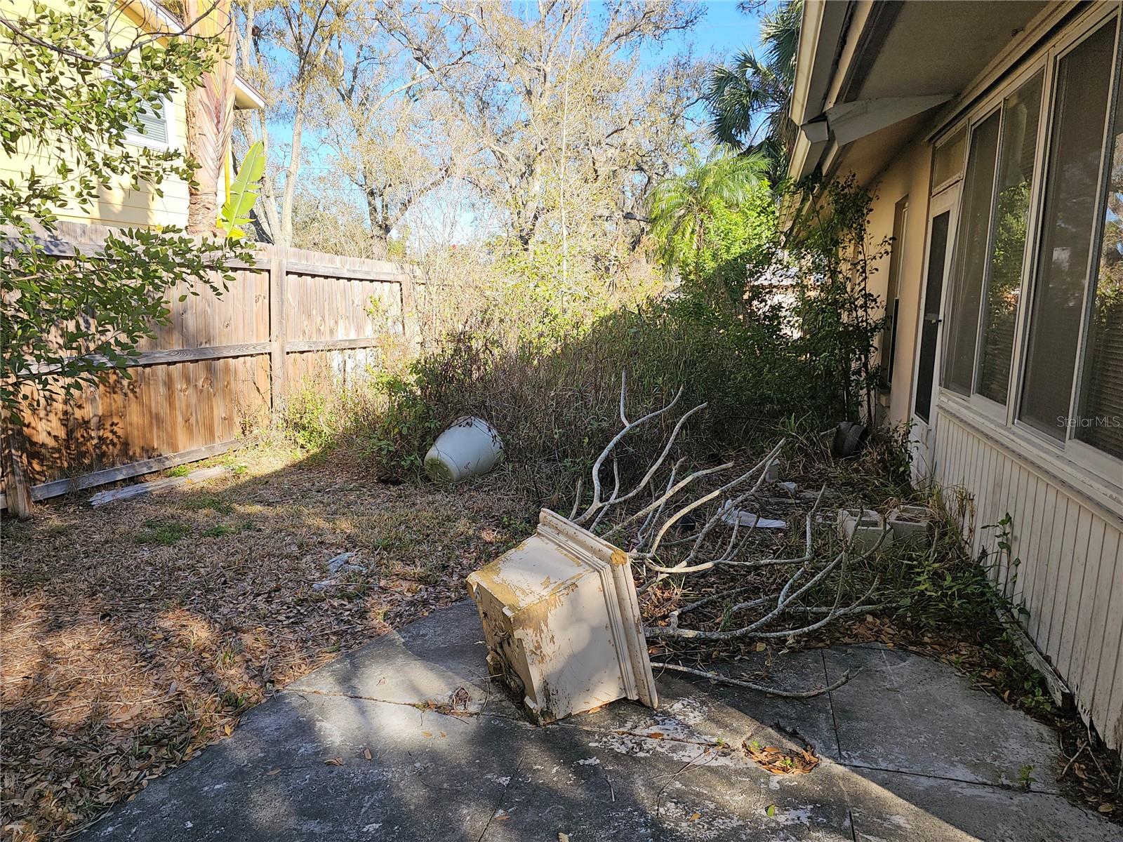 Image 28 of 31 For 5230 Venetian Boulevard Ne