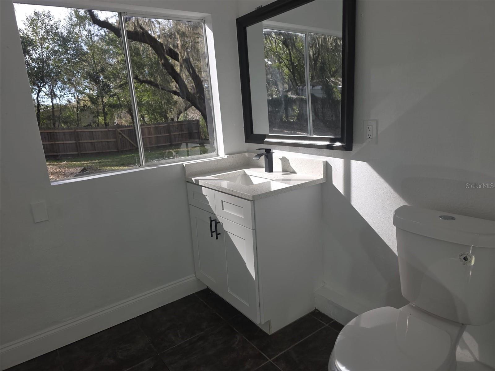 Image 11 of 34 For 16800 100th Court