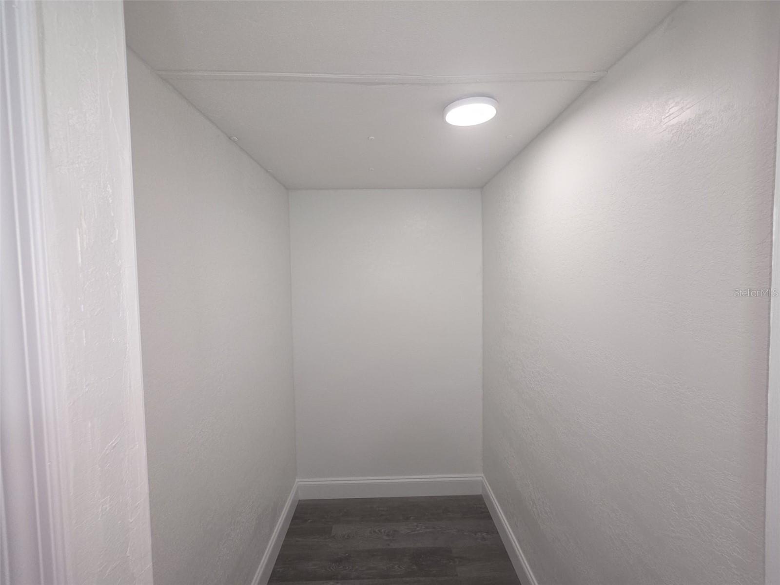 Image 31 of 34 For 16800 100th Court