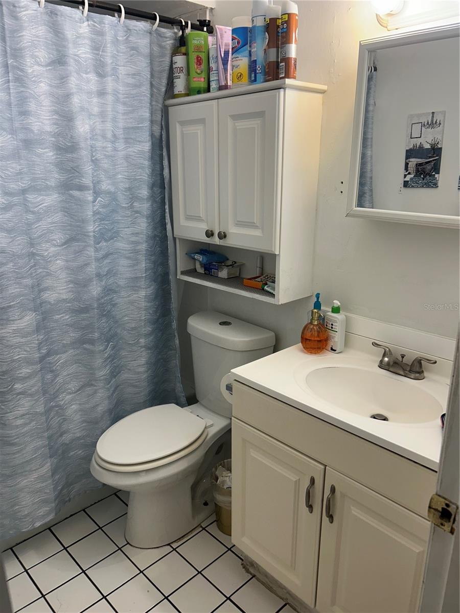 Image 14 of 28 For 3025 Brookview Avenue