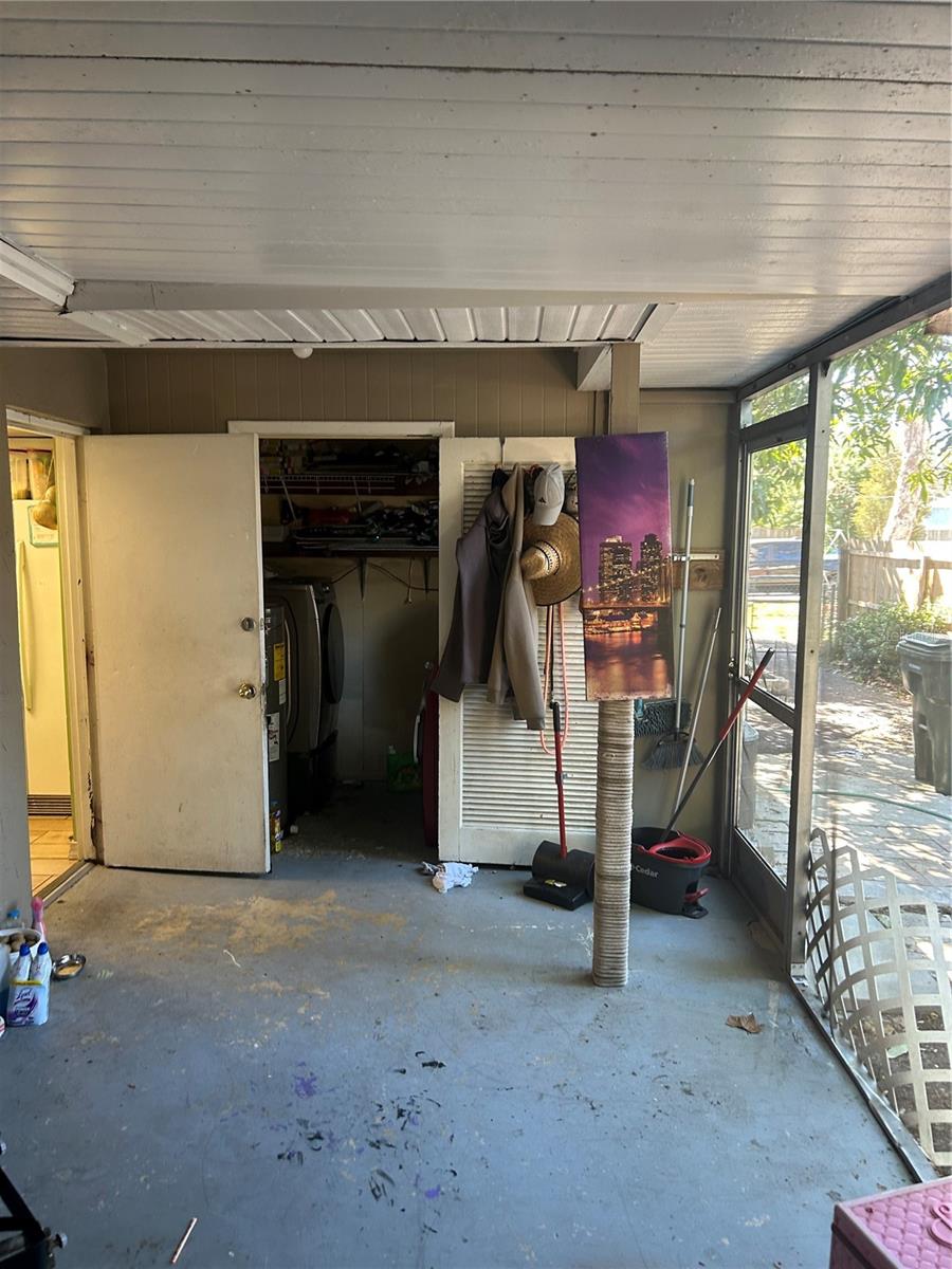 Image 24 of 28 For 3025 Brookview Avenue