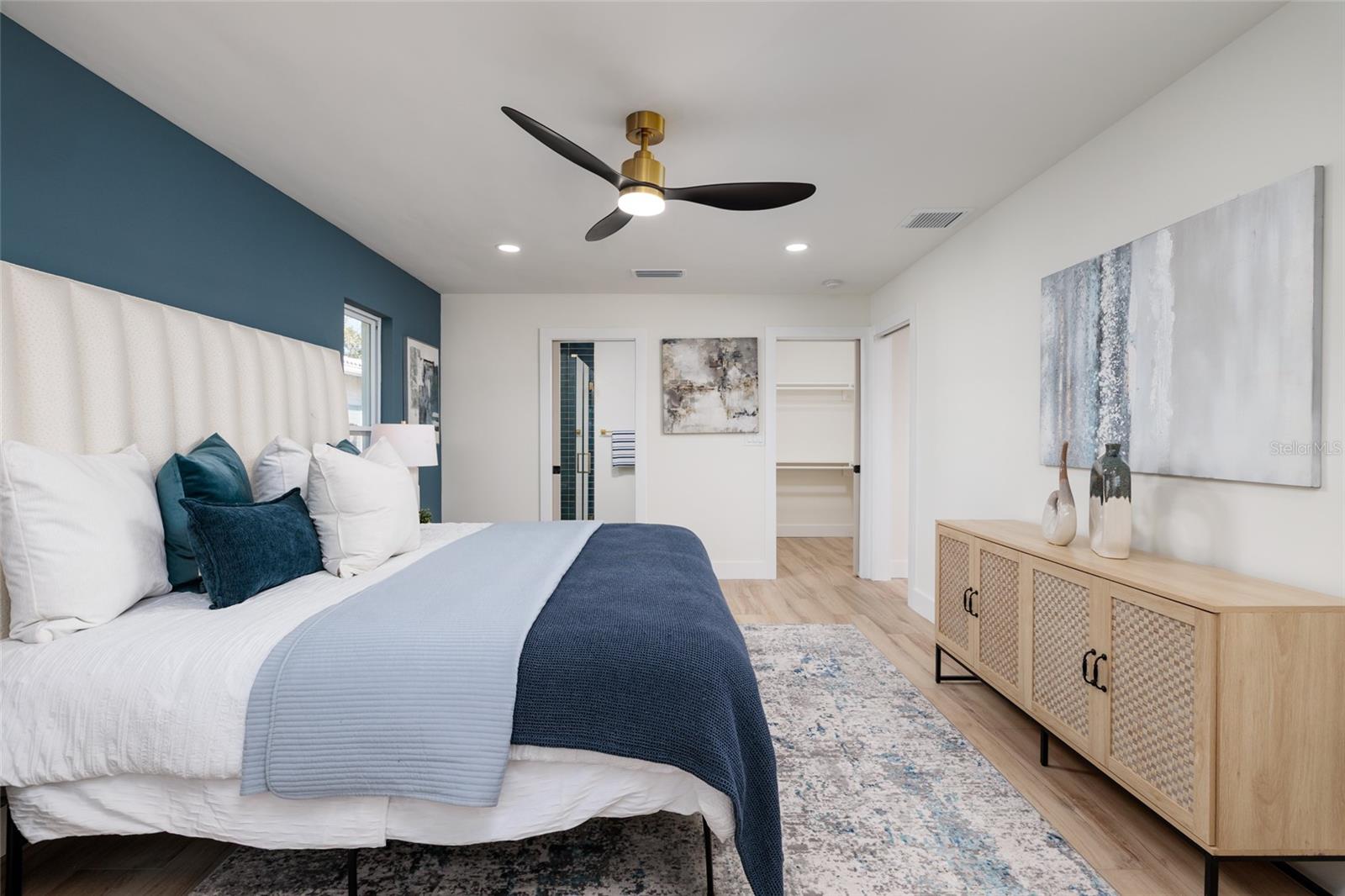 Listing photo id 16 for 1985 Michigan Avenue Ne