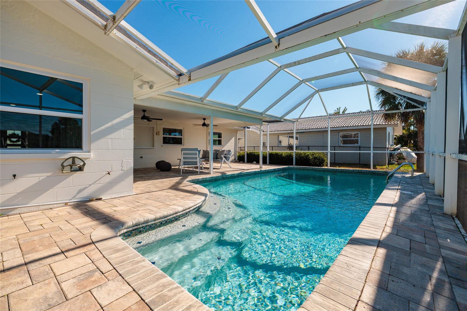 Listing photo id 29 for 1985 Michigan Avenue Ne