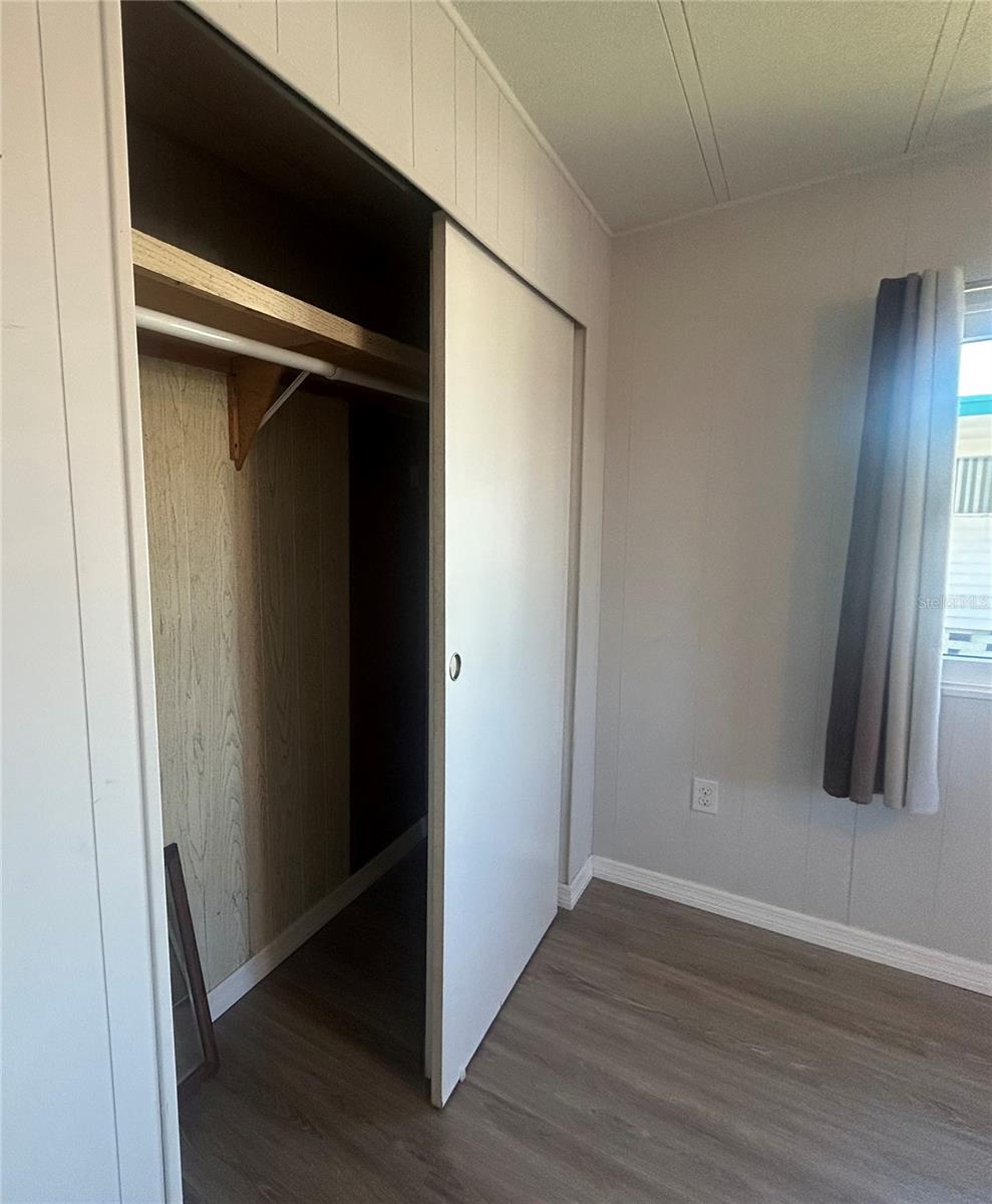 Image 23 of 64 For 3852 Bywater Drive