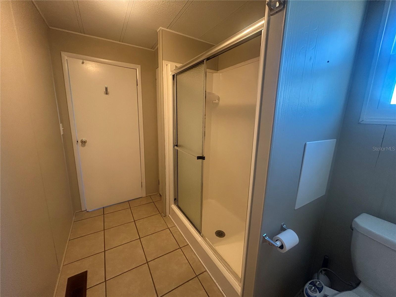 Image 25 of 64 For 3852 Bywater Drive