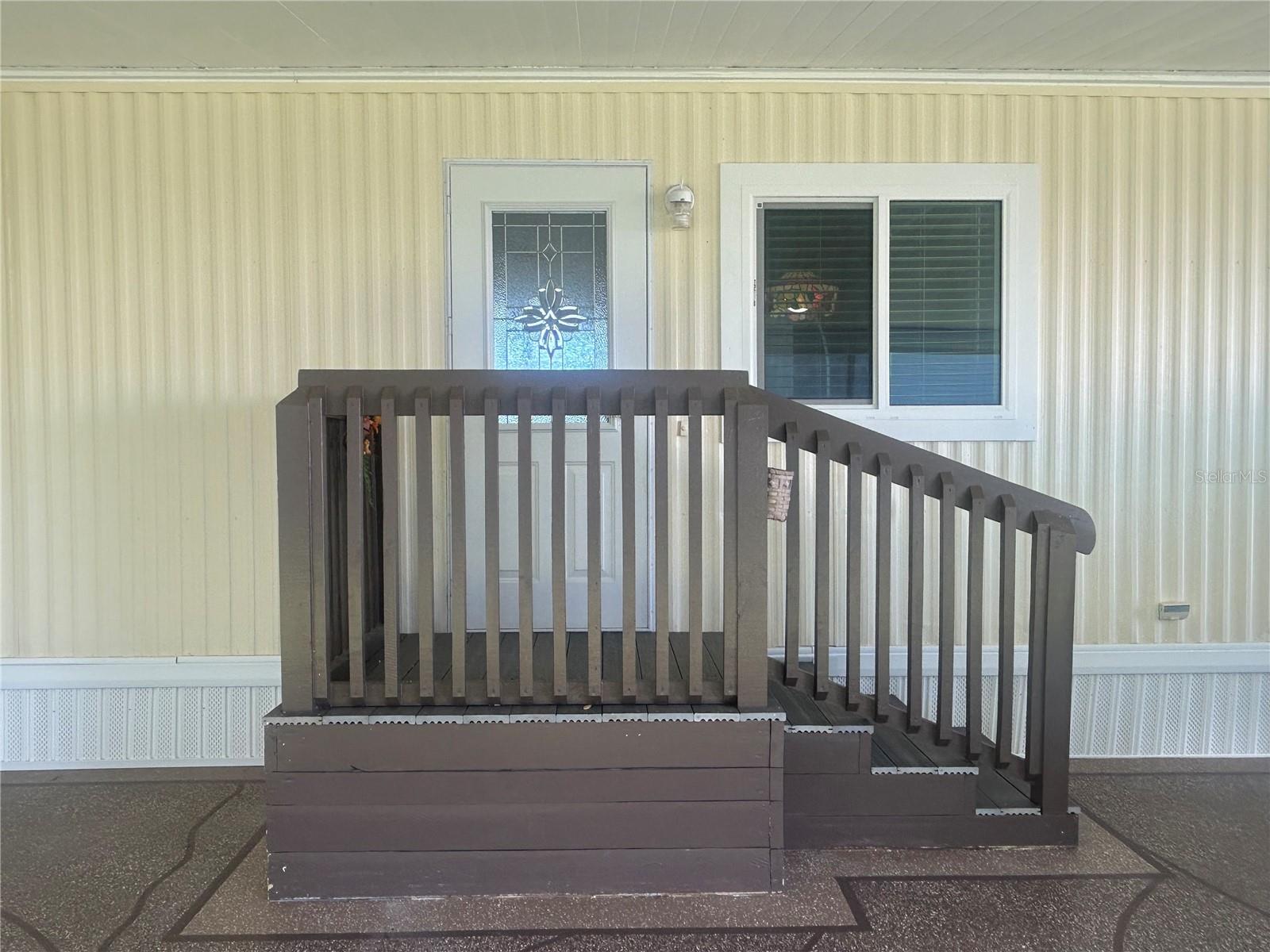 Image 5 of 64 For 3852 Bywater Drive