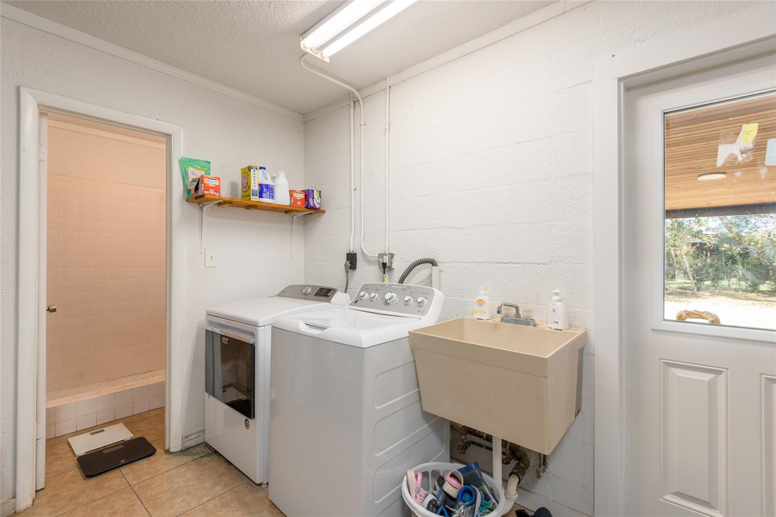 Image 29 of 39 For 1101 Durant Road