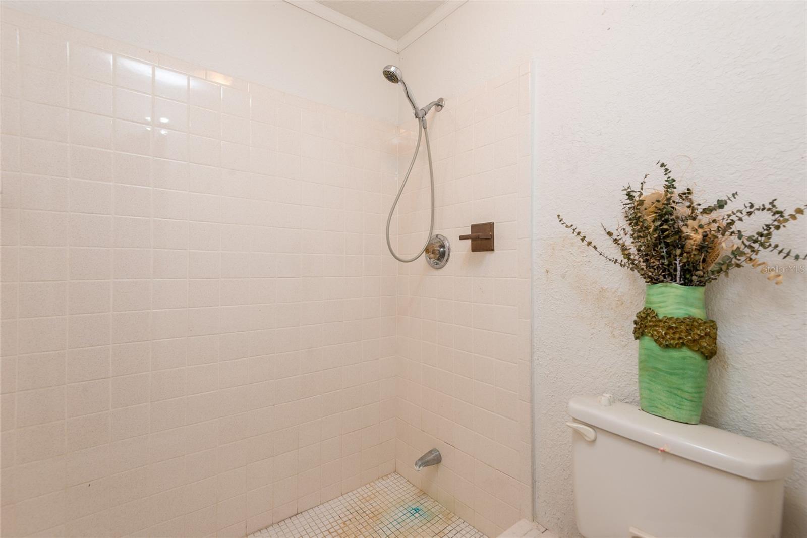 Image 30 of 39 For 1101 Durant Road