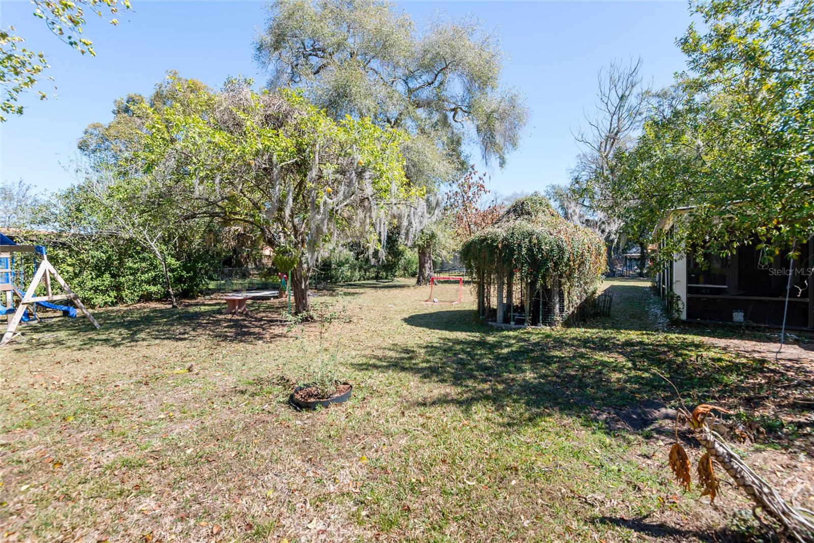 Image 32 of 39 For 1101 Durant Road