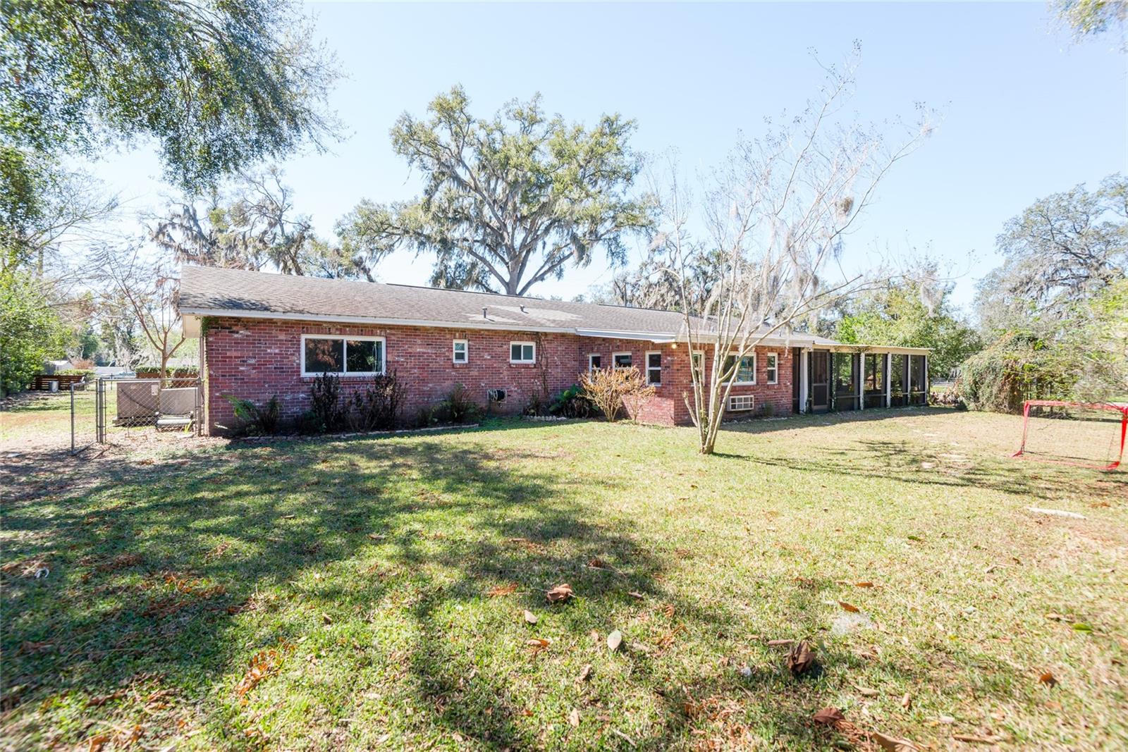 Image 34 of 39 For 1101 Durant Road