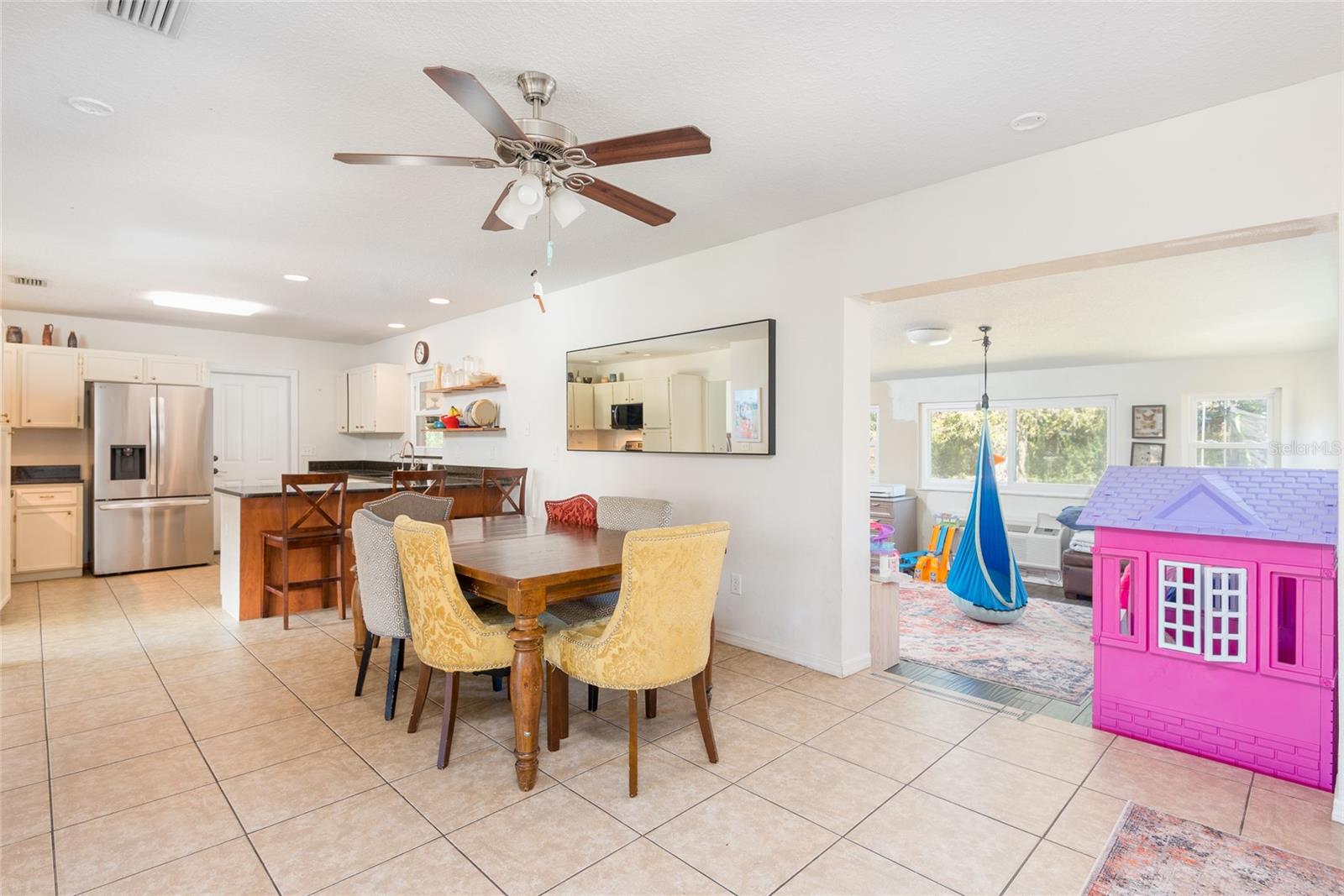 Image 9 of 39 For 1101 Durant Road