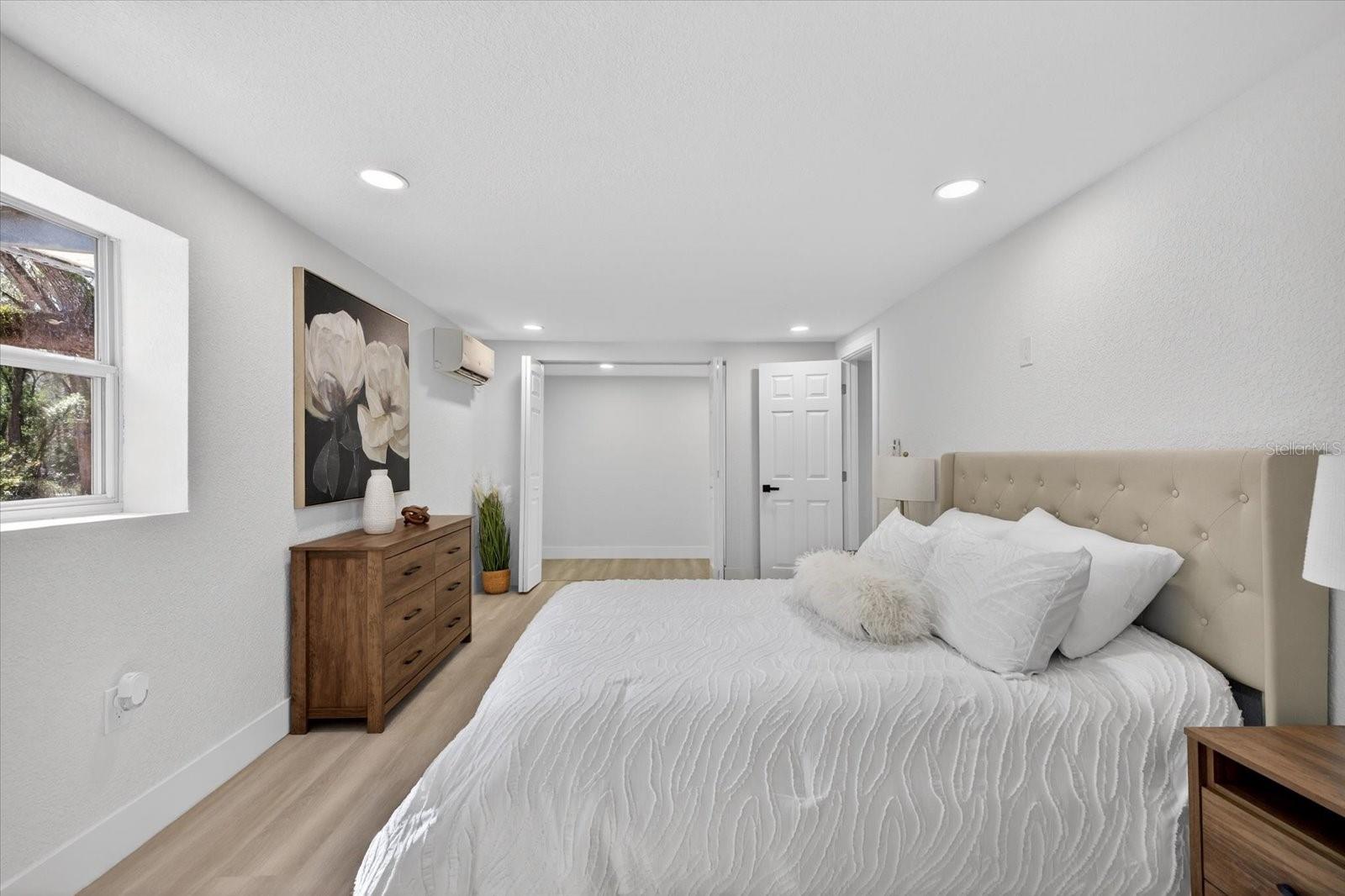 Image 17 of 65 For 8940 Wicker Lane