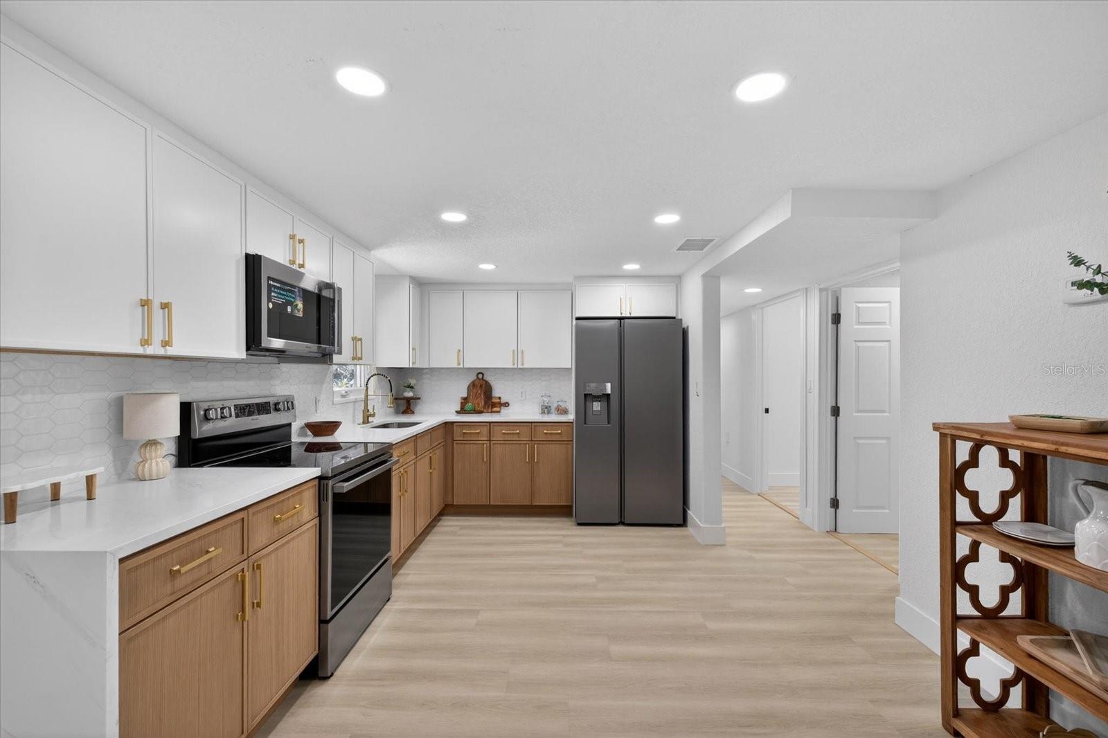 Image 5 of 65 For 8940 Wicker Lane