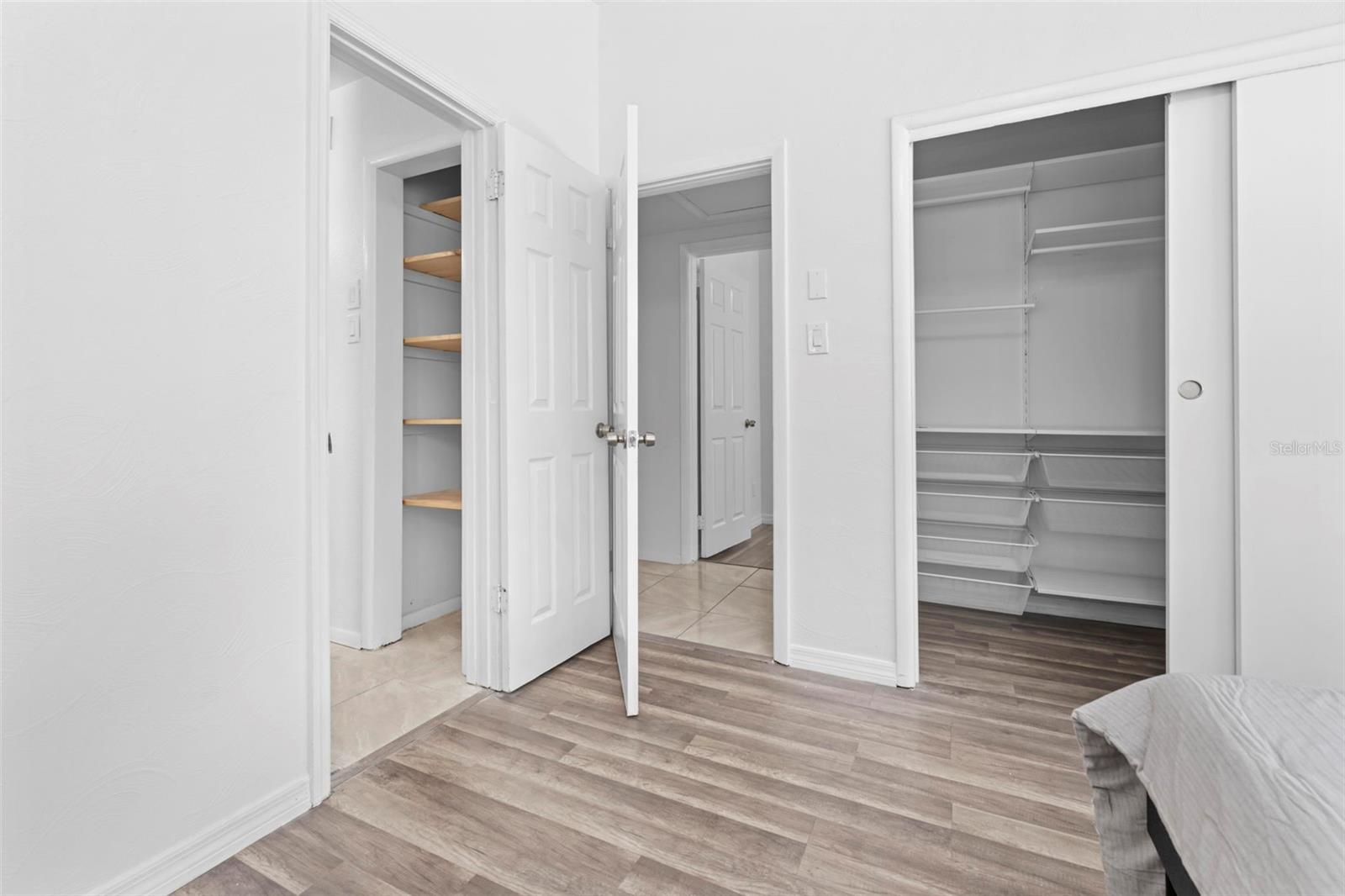 Image 24 of 35 For 6307 Julie Street