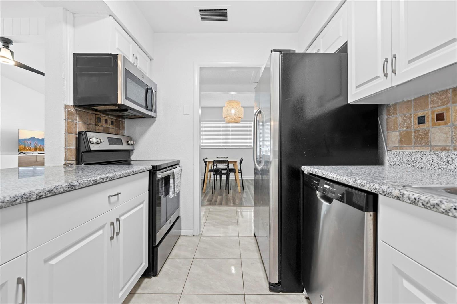 Image 4 of 35 For 6307 Julie Street