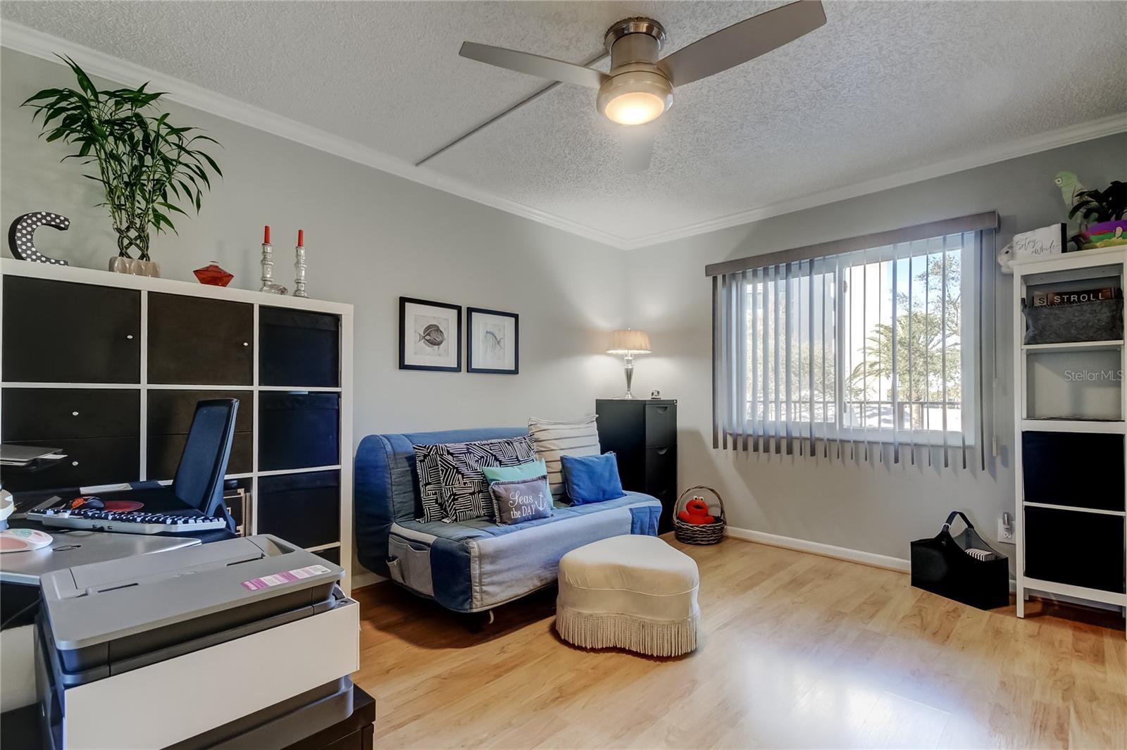 Image 14 of 44 For 650 Island Way 206