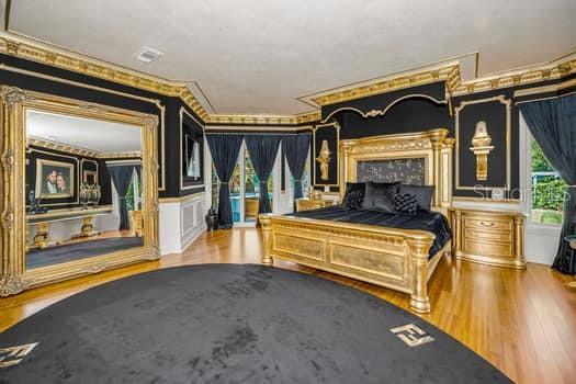 Image 41 of 94 For 2390 Kent Place