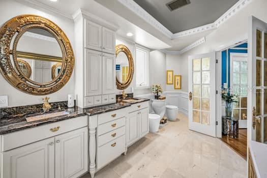 Image 44 of 94 For 2390 Kent Place