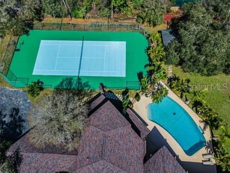 Image 74 of 94 For 2390 Kent Place