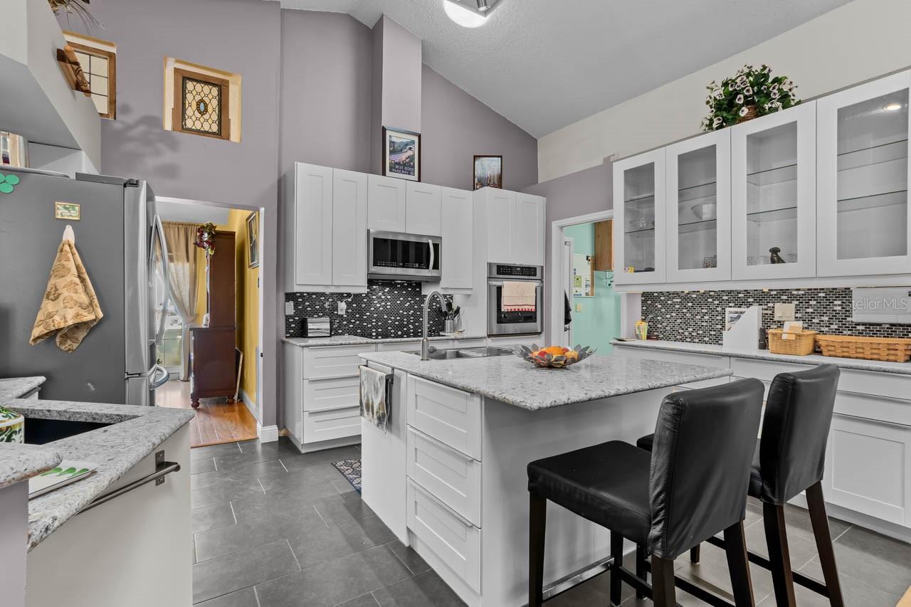 Image 14 of 64 For 2021 Berry Roberts Drive